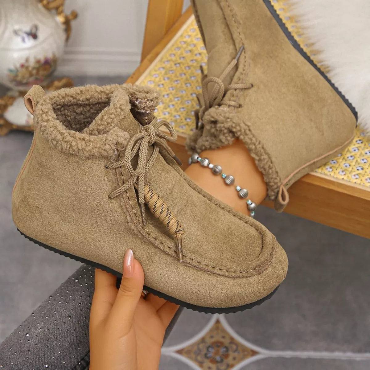 Lace up flat ankle boots toe close up