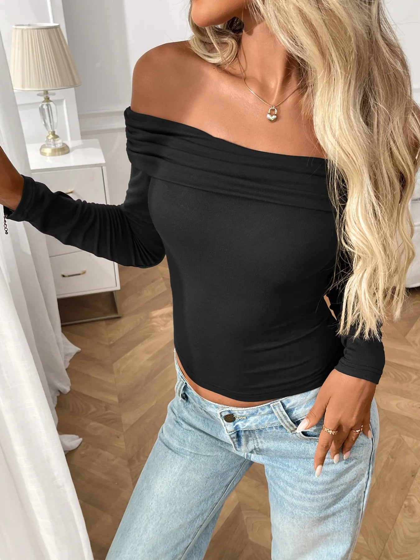 Off-Shoulder Long Sleeve Fitted T-Shirt Black - Fashorio