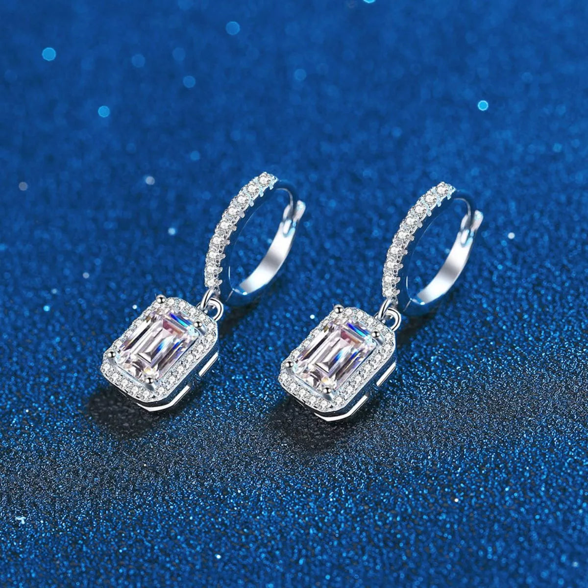 Close up of moissanite stone and silver setting