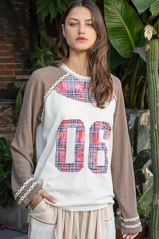 POL Plaid Number 06 Raglan Sleeve T-Shirt Mocha - Fashorio