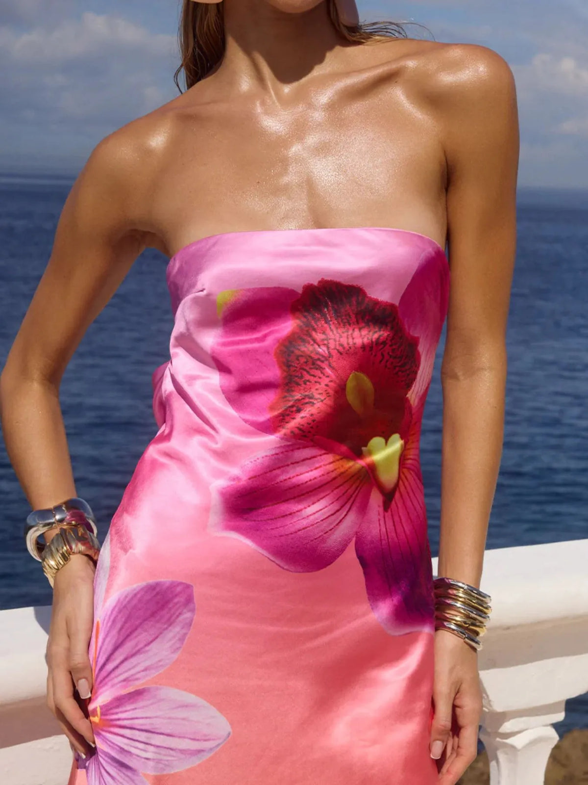 Printed strapless tube maxi dress back detail