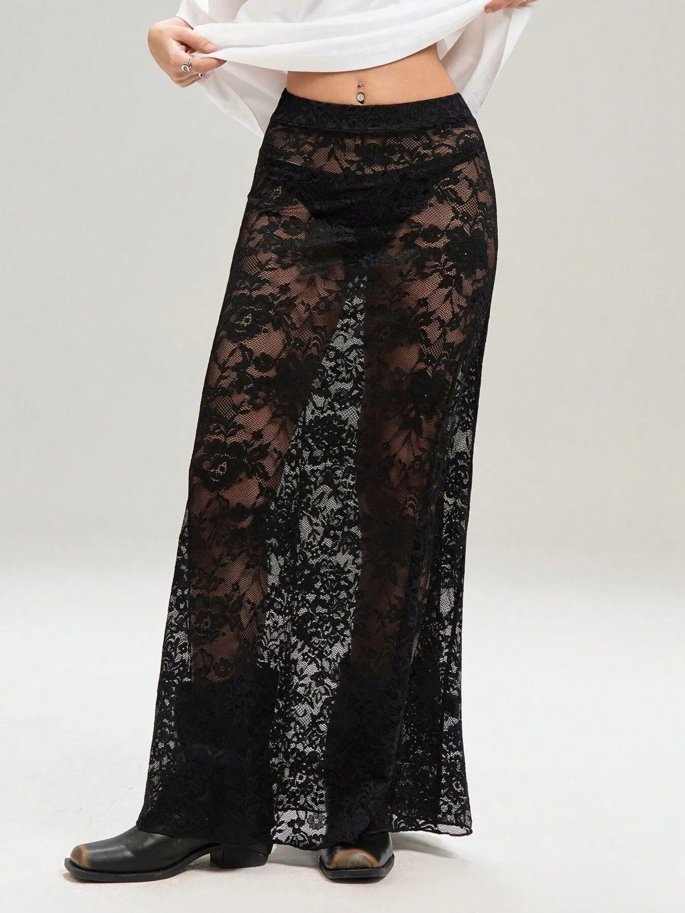 Lace Maxi Skirt - Fashorio