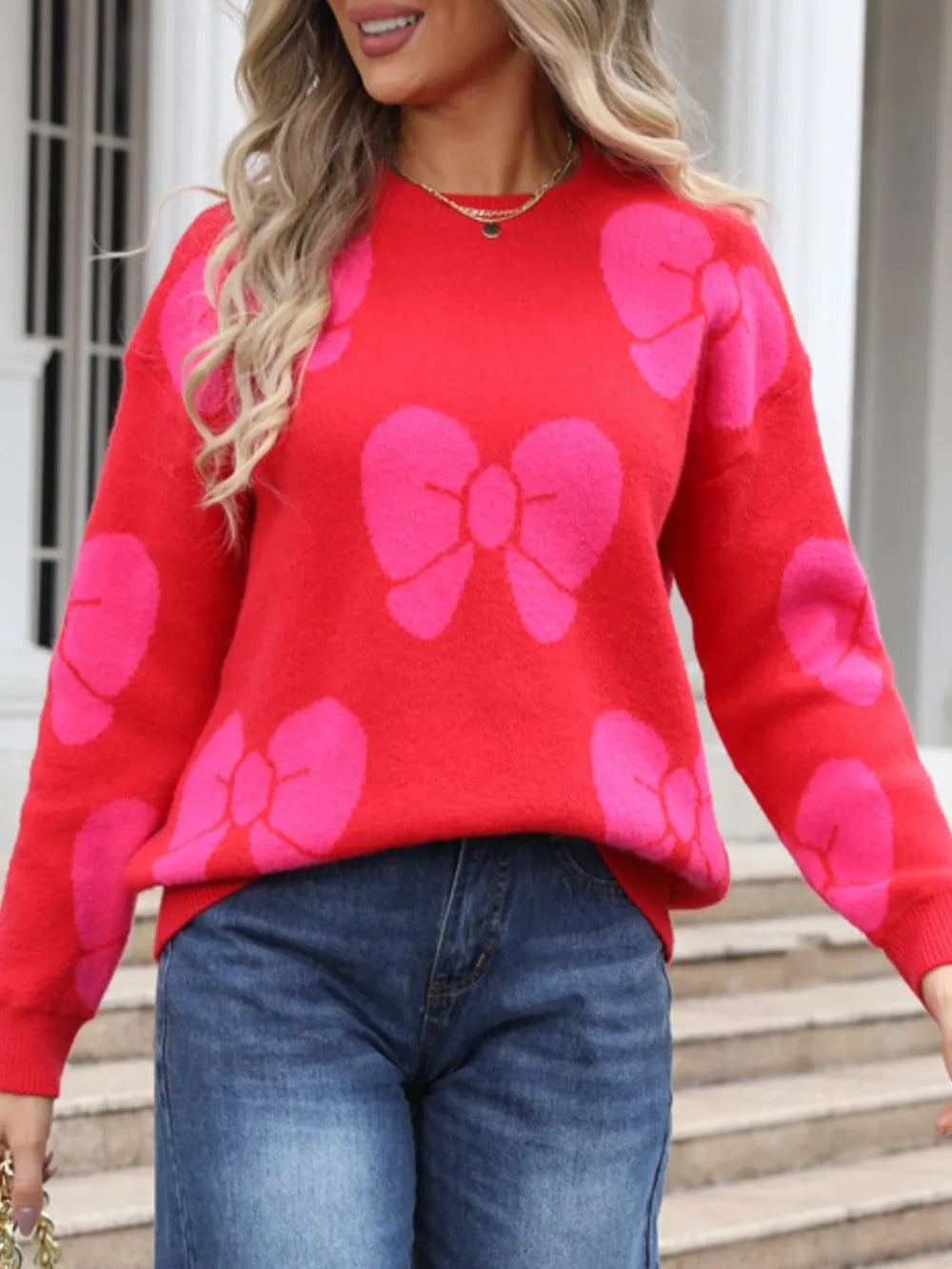 Soft dropped shoulder sweater sleeve detail