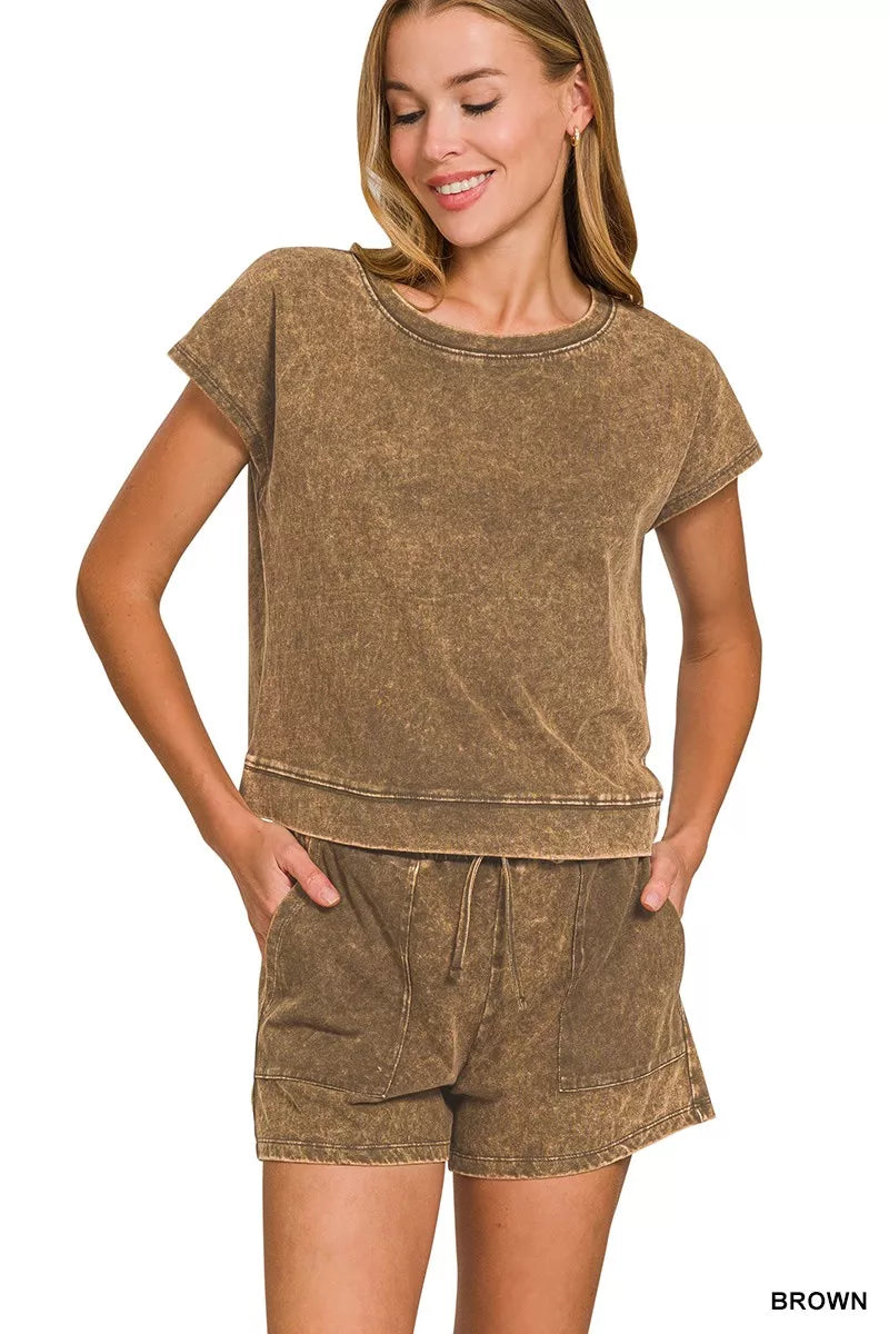 Washed cotton sleeveless top and shorts set in brown