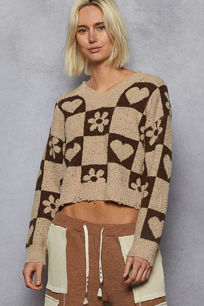 POL V-Neck Heart Pattern Checkered Sweater MOCHA BROWN - Fashorio
