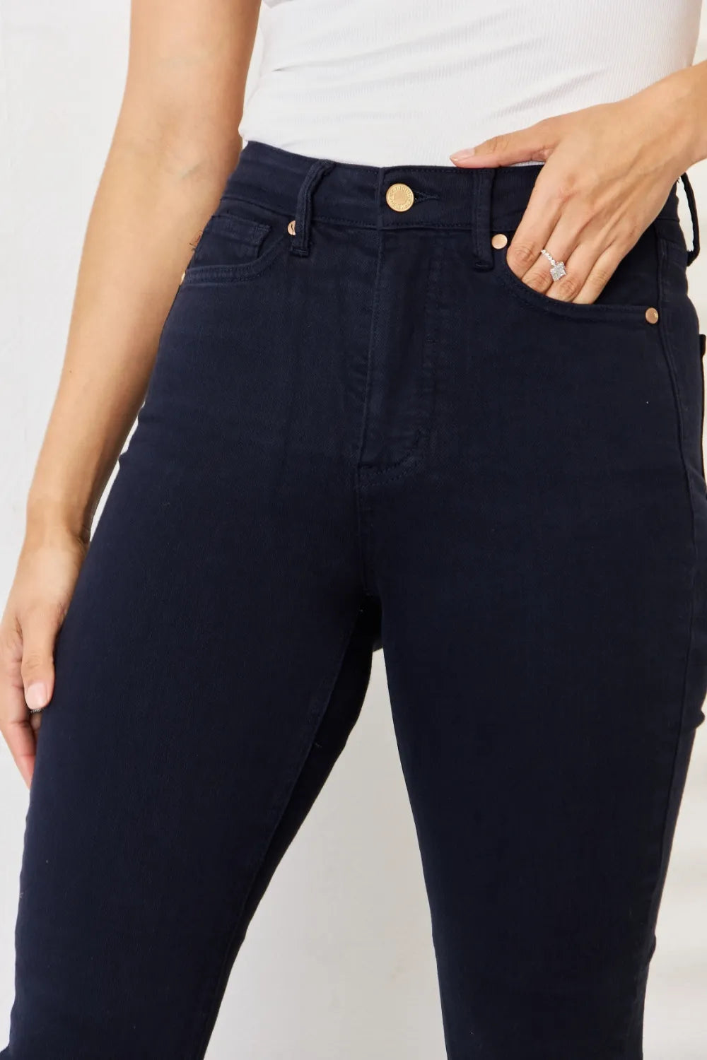 Judy Blue navy tummy control skinny jeans full outfit