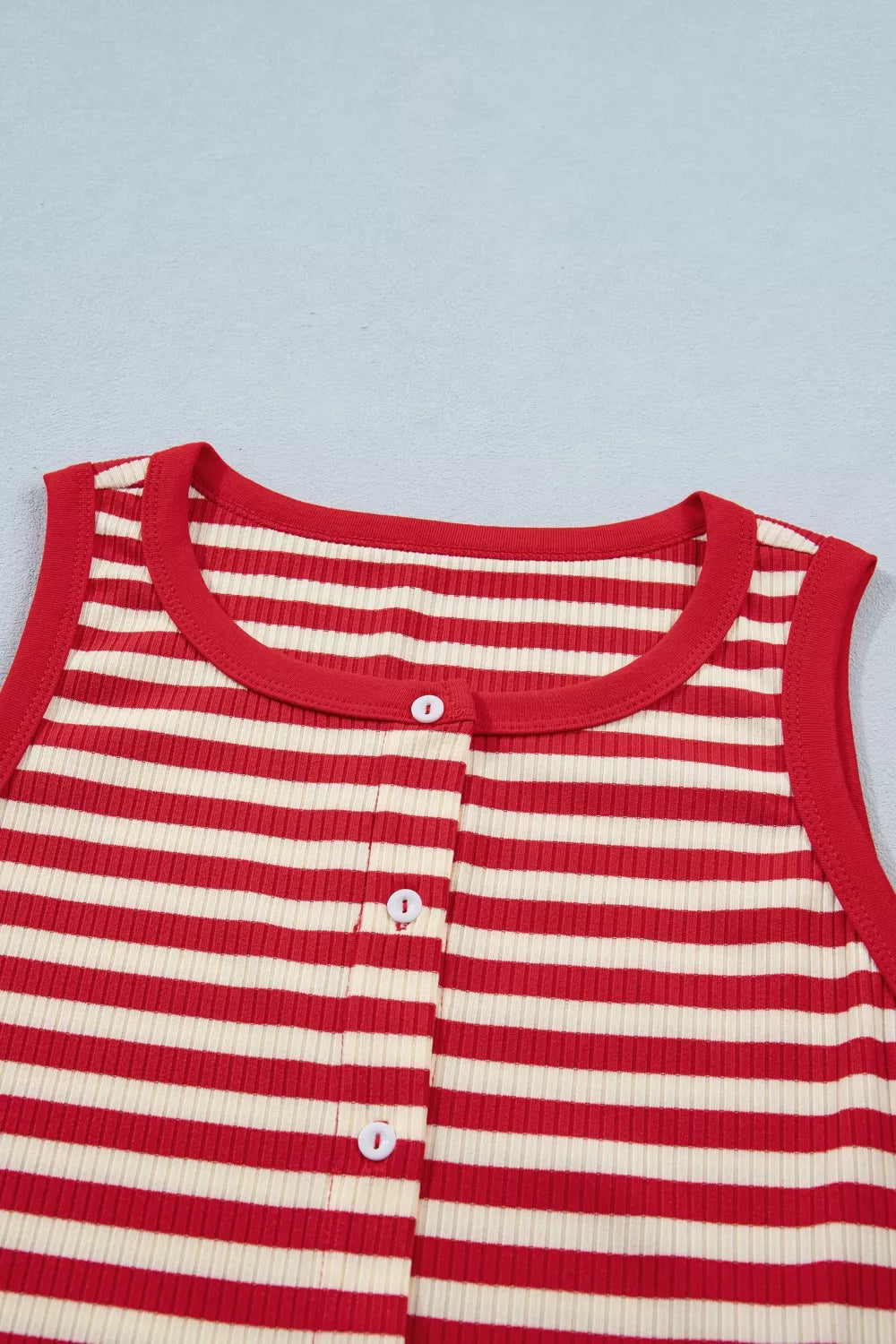 Ribbed knit tank top hem detail