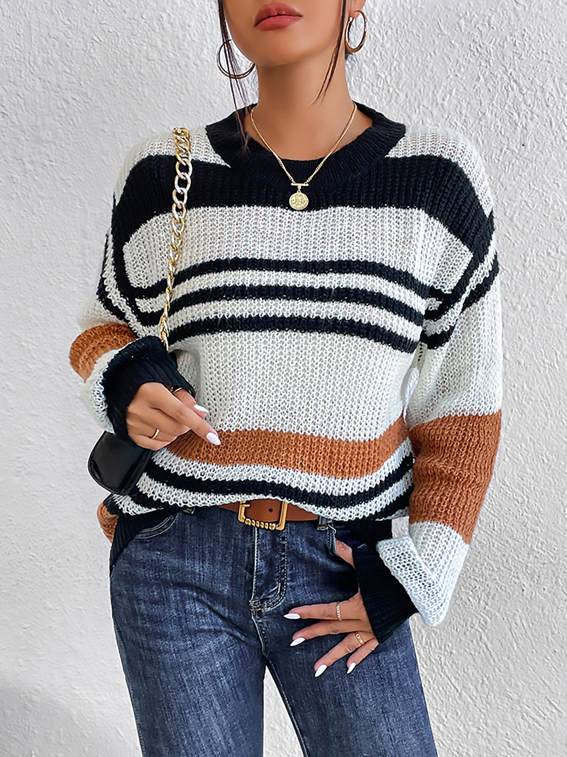 Striped Round Neck Sweater Caramel - Fashorio