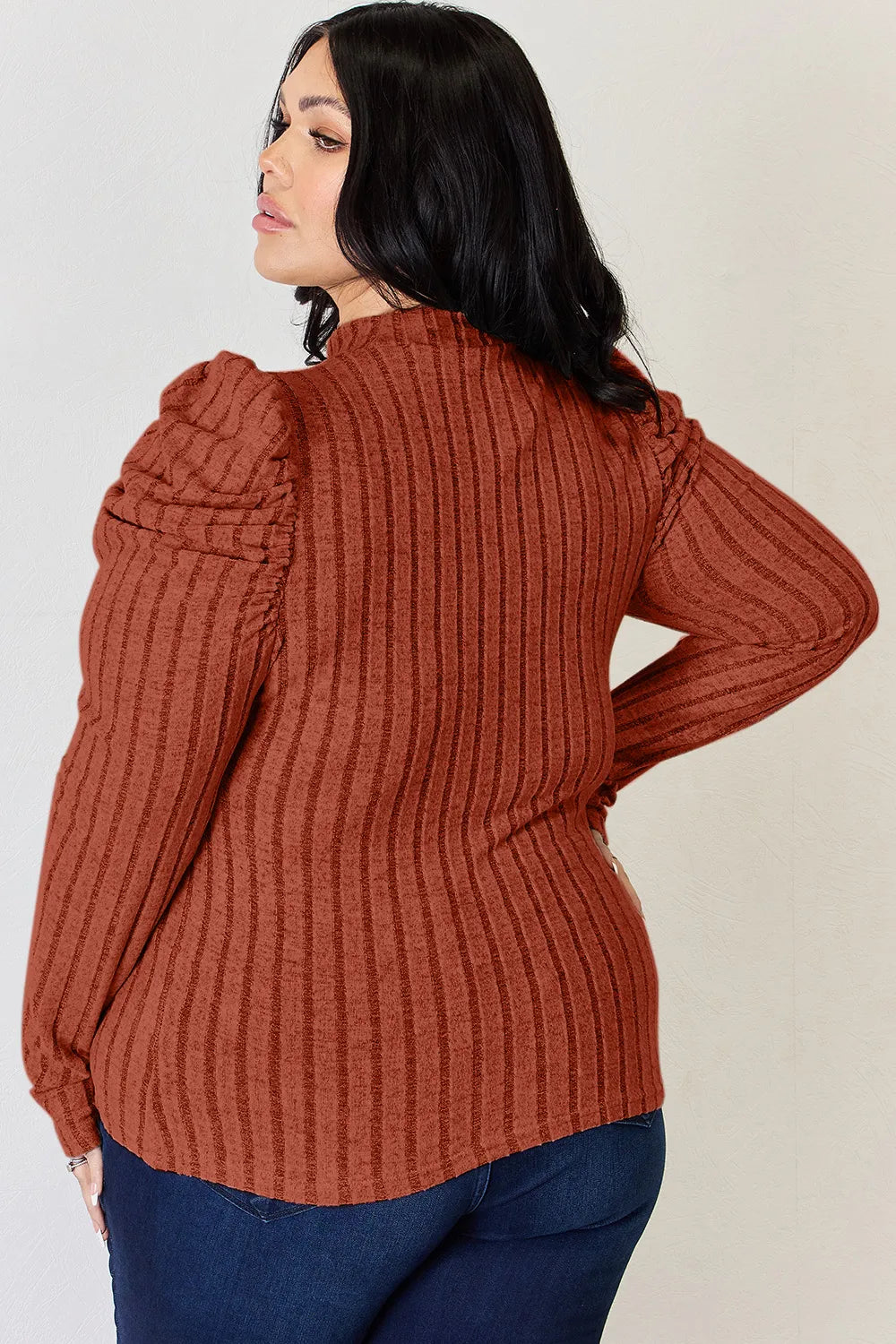 Puff sleeve detail on ribbed top
