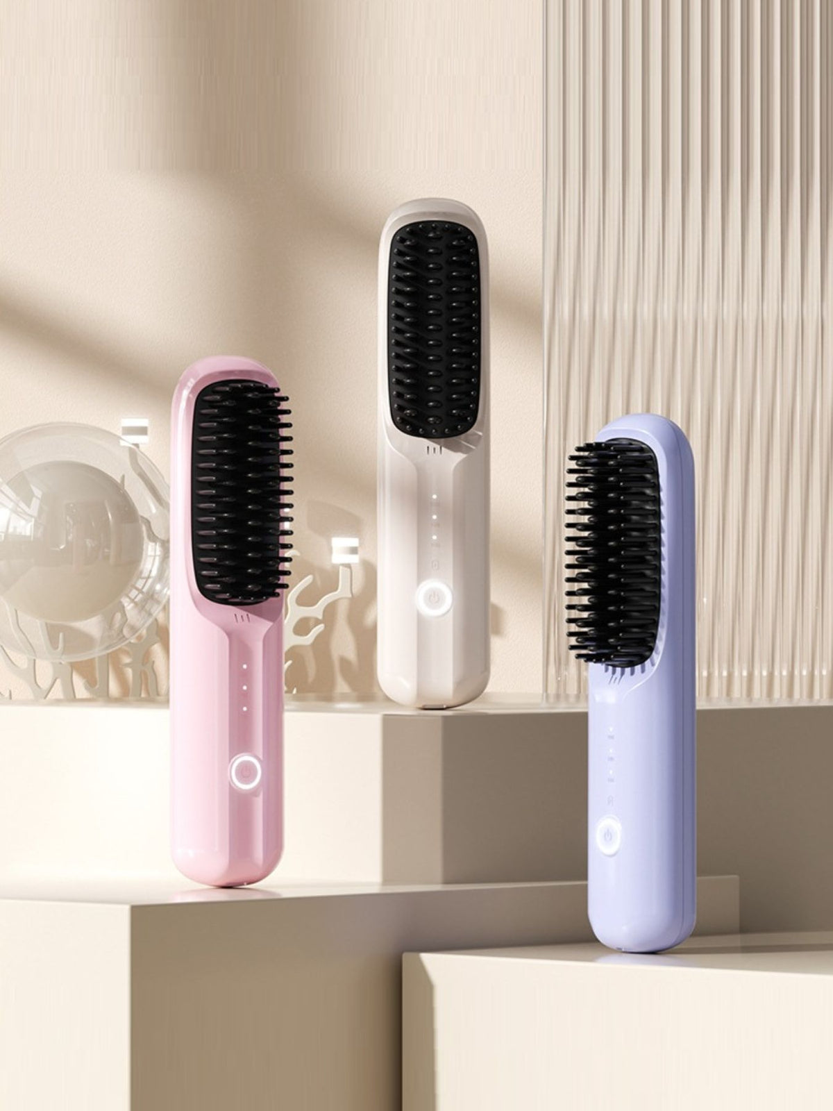 Portable heated straightening comb front view