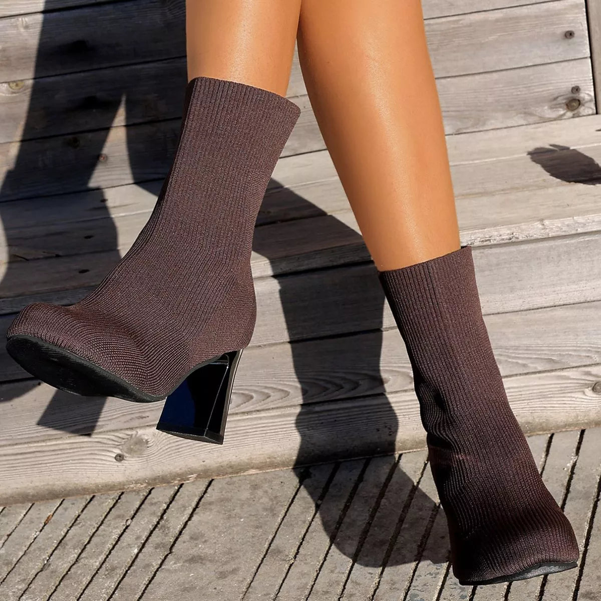 Round Toe Mesh Block Heel Boots close up of the toe