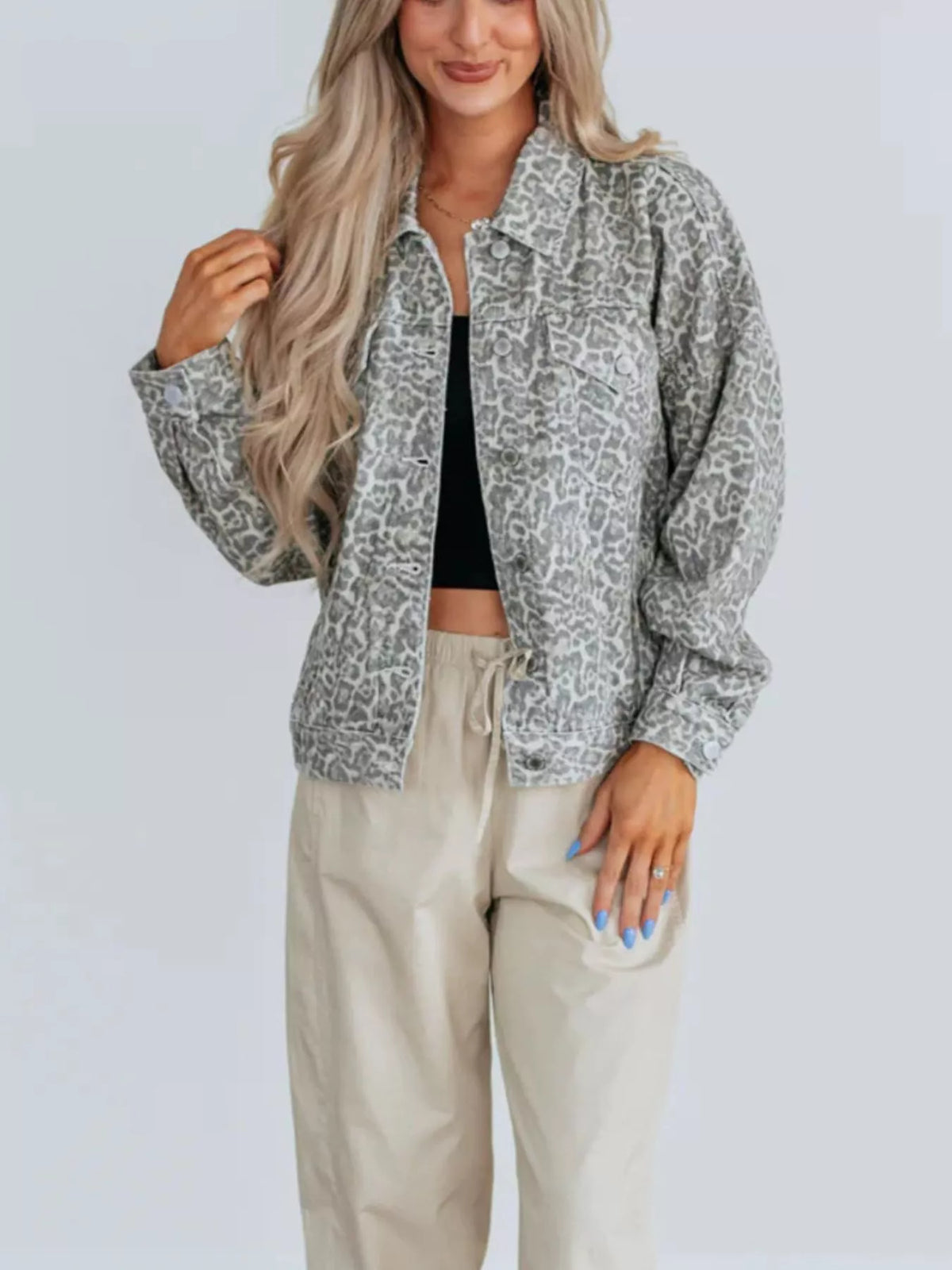 Leopard Print Button Up Denim Jacket in Gray styled look