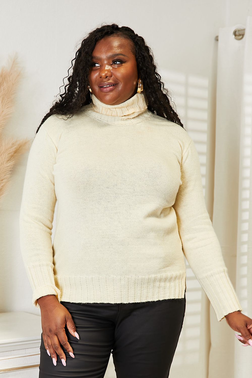 Turtleneck Side Slit Long Sleeve Sweater in Cream