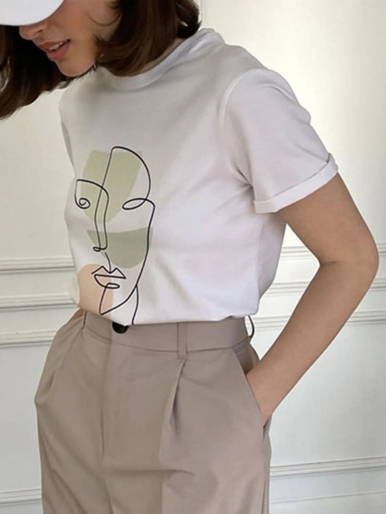 Abstract Face Graphic Casual Round Neck T-Shirt - Fashorio