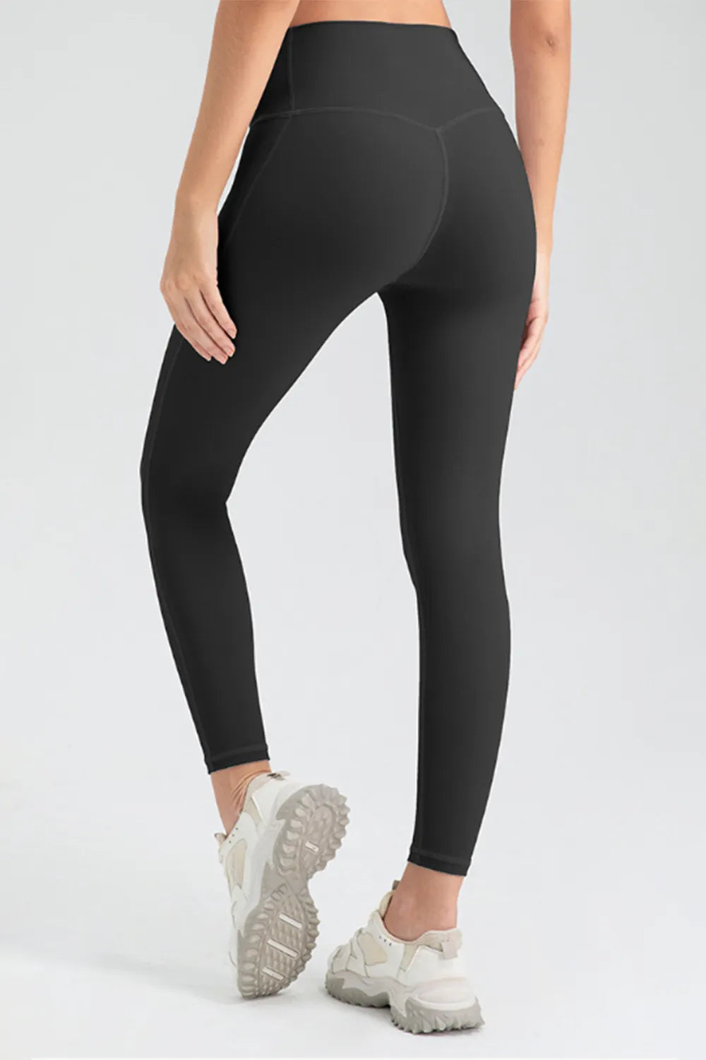 Stretch active pants fabric detail