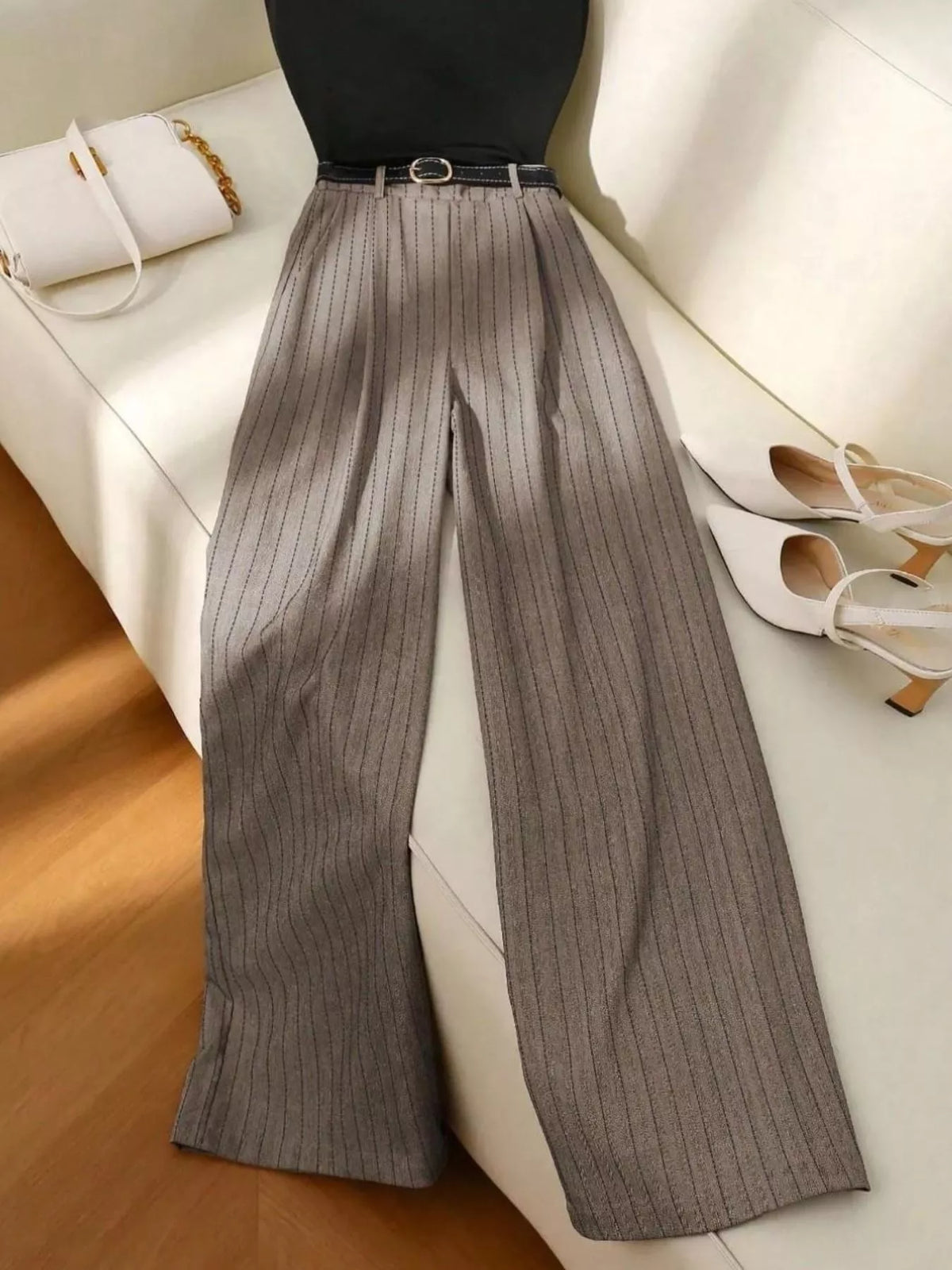 Womens sleeveless two piece set overview