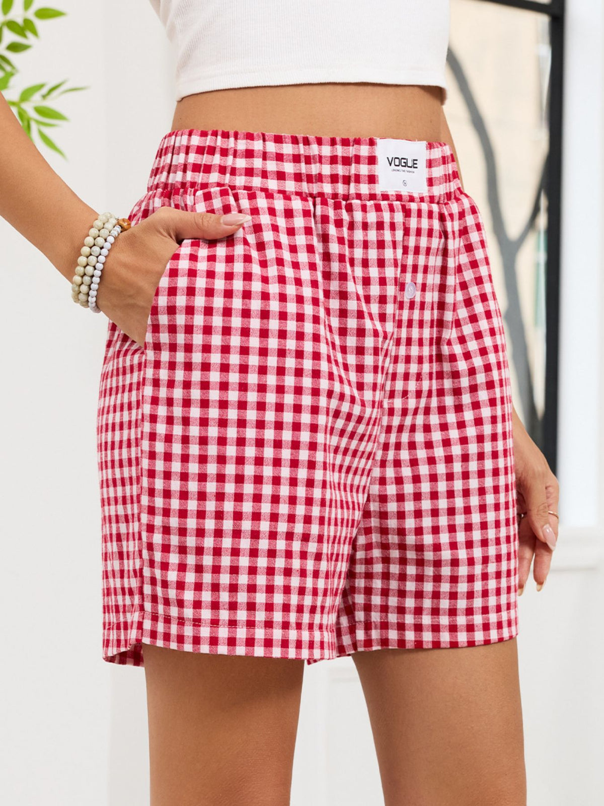 Gingham shorts close up of the elastic waistband