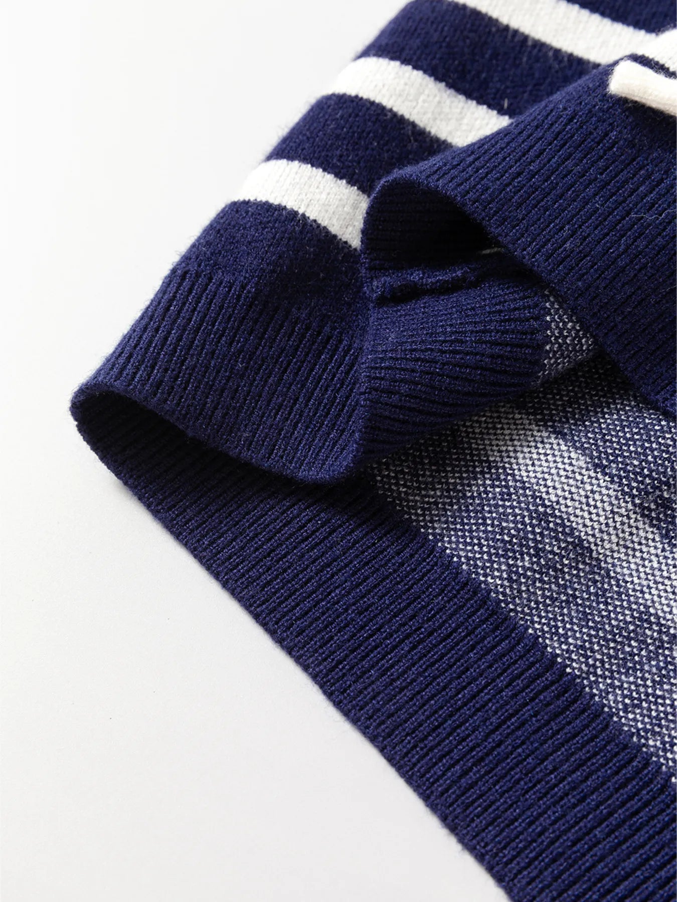 Stripe Knitted Bow Decor Sweater Vest - Fashorio