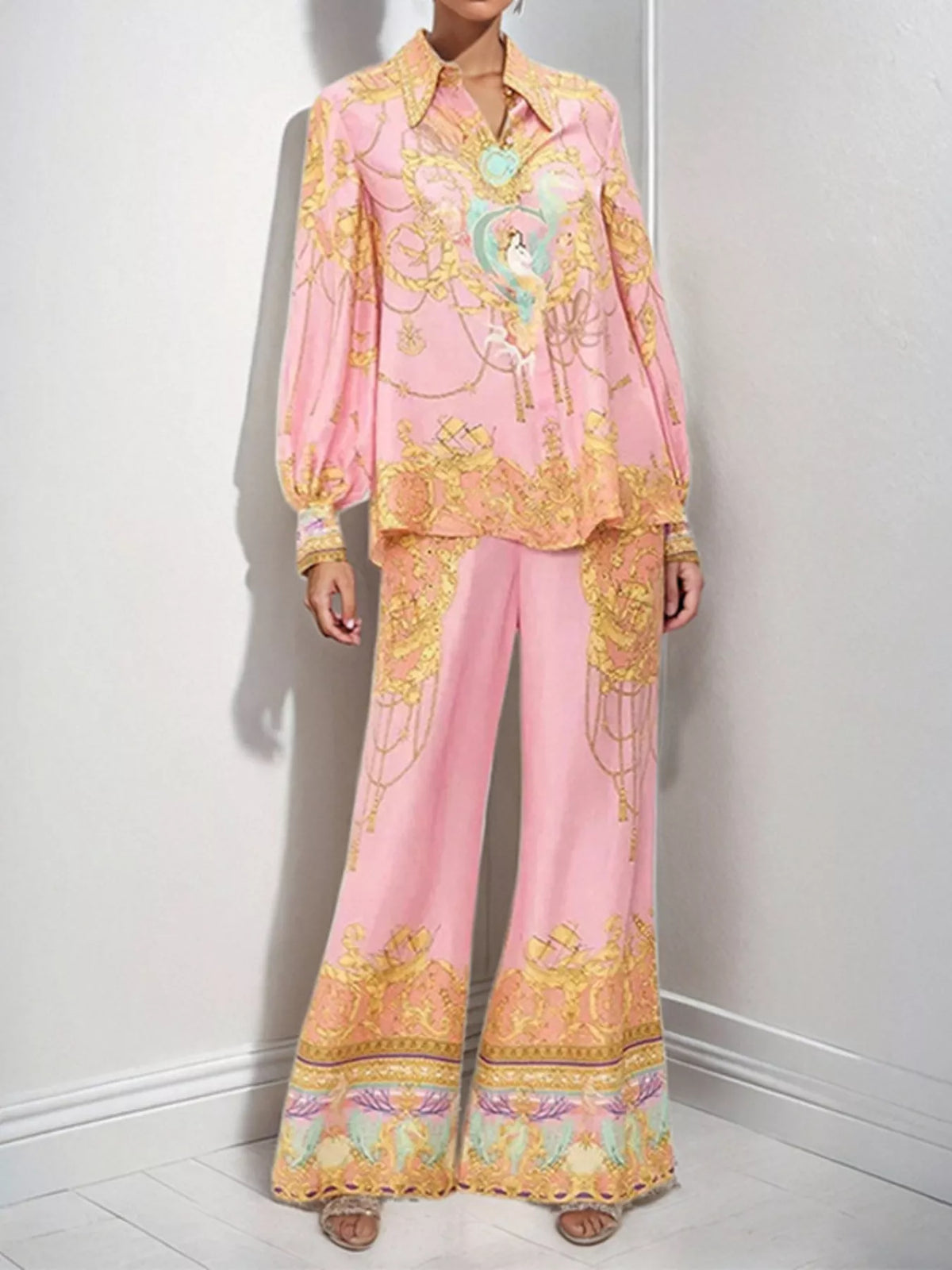 Printed lantern sleeve top and pants set front view