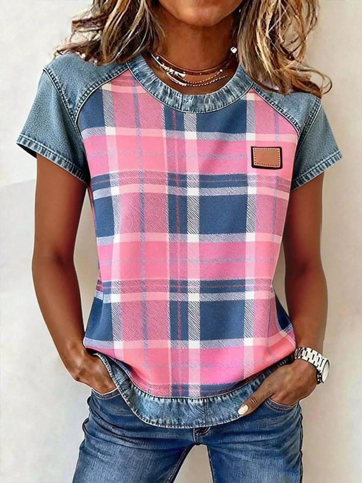 Back view of the patchwork short sleeve blouse