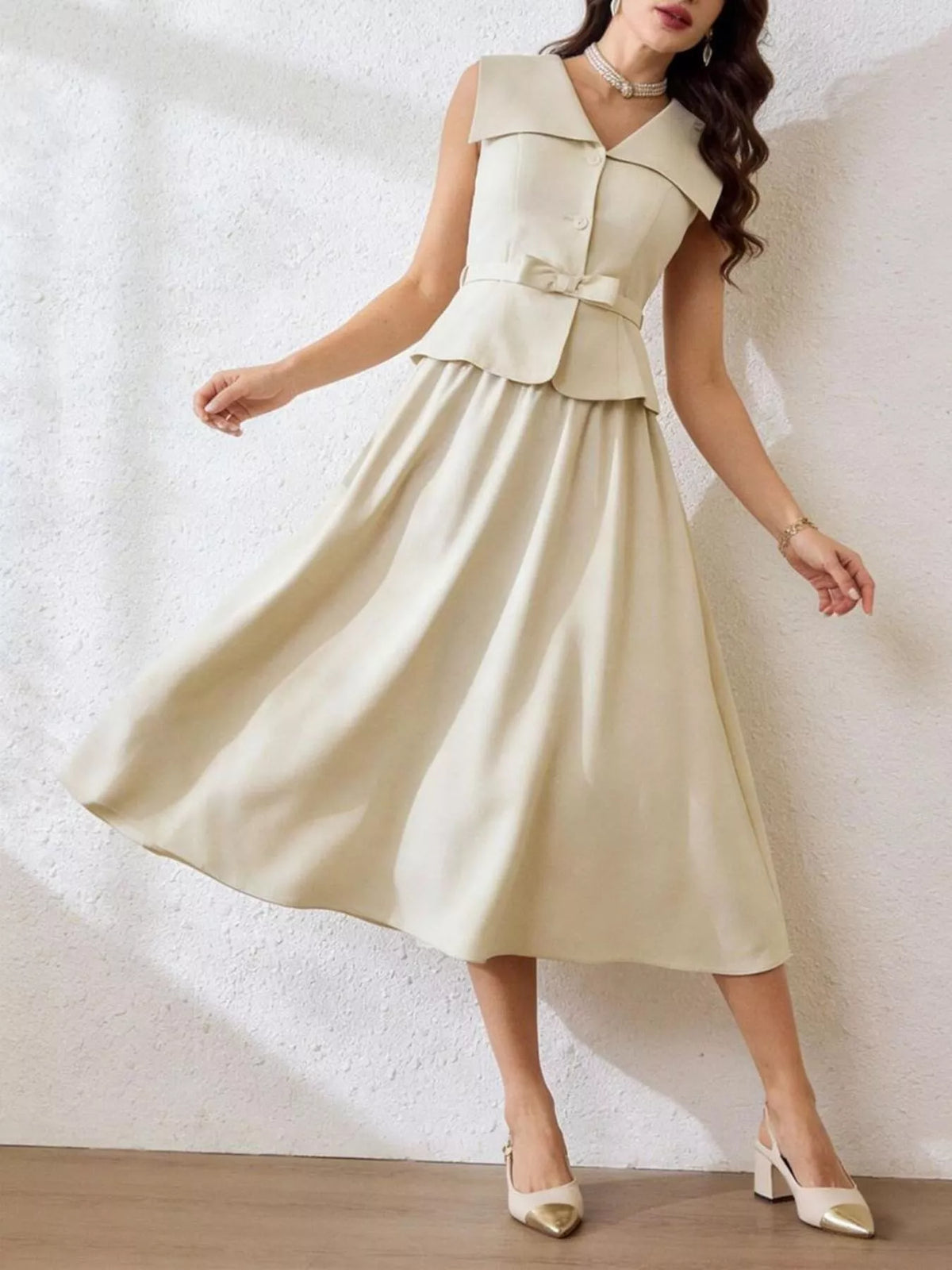 Midi skirt detail