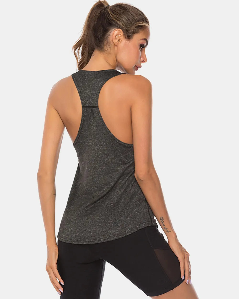 Full Size Scoop Neck Wide Strap Active Tank - Fashorio