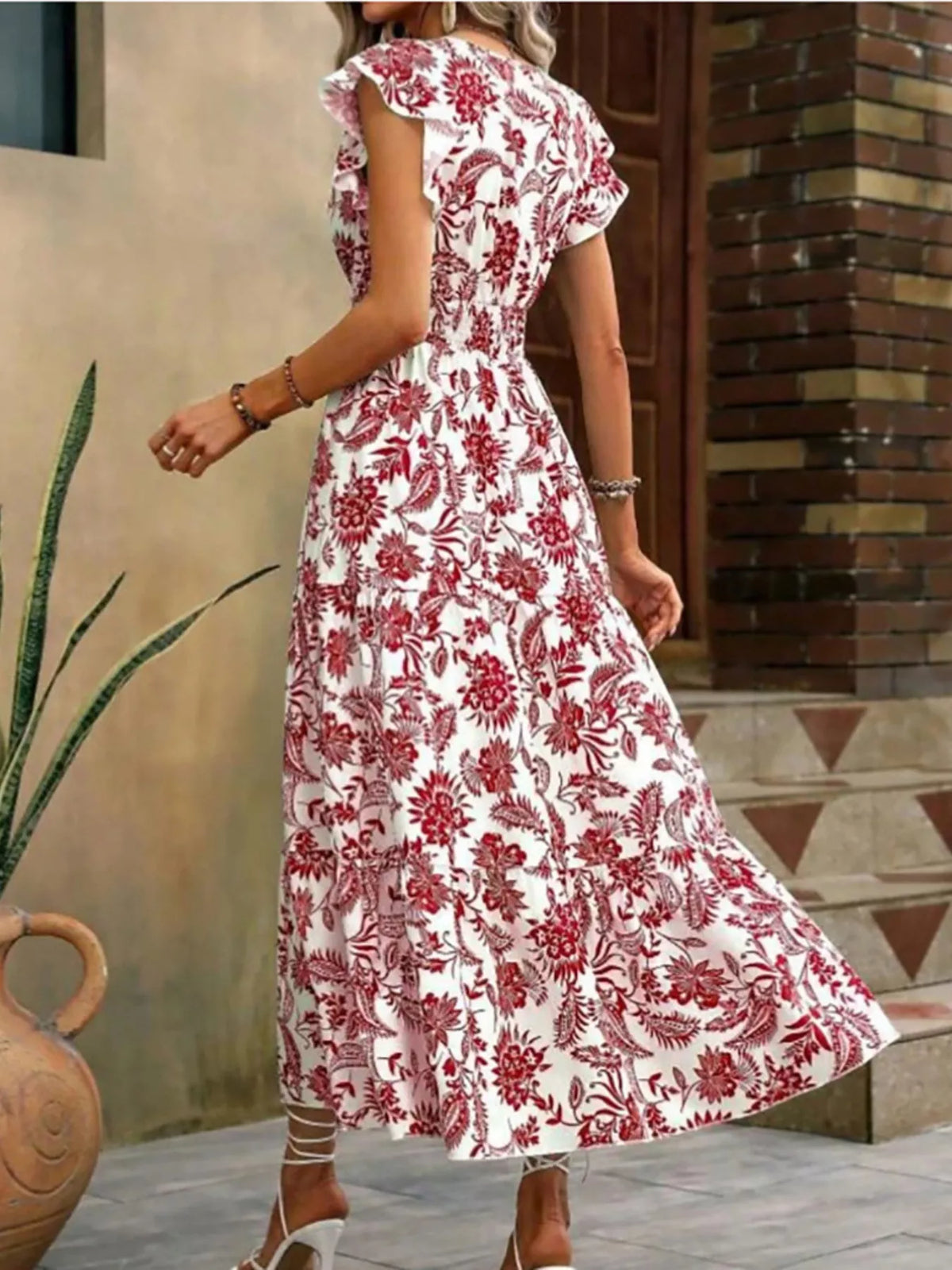 Floral print ruffle sleeve tiered midi dress back view