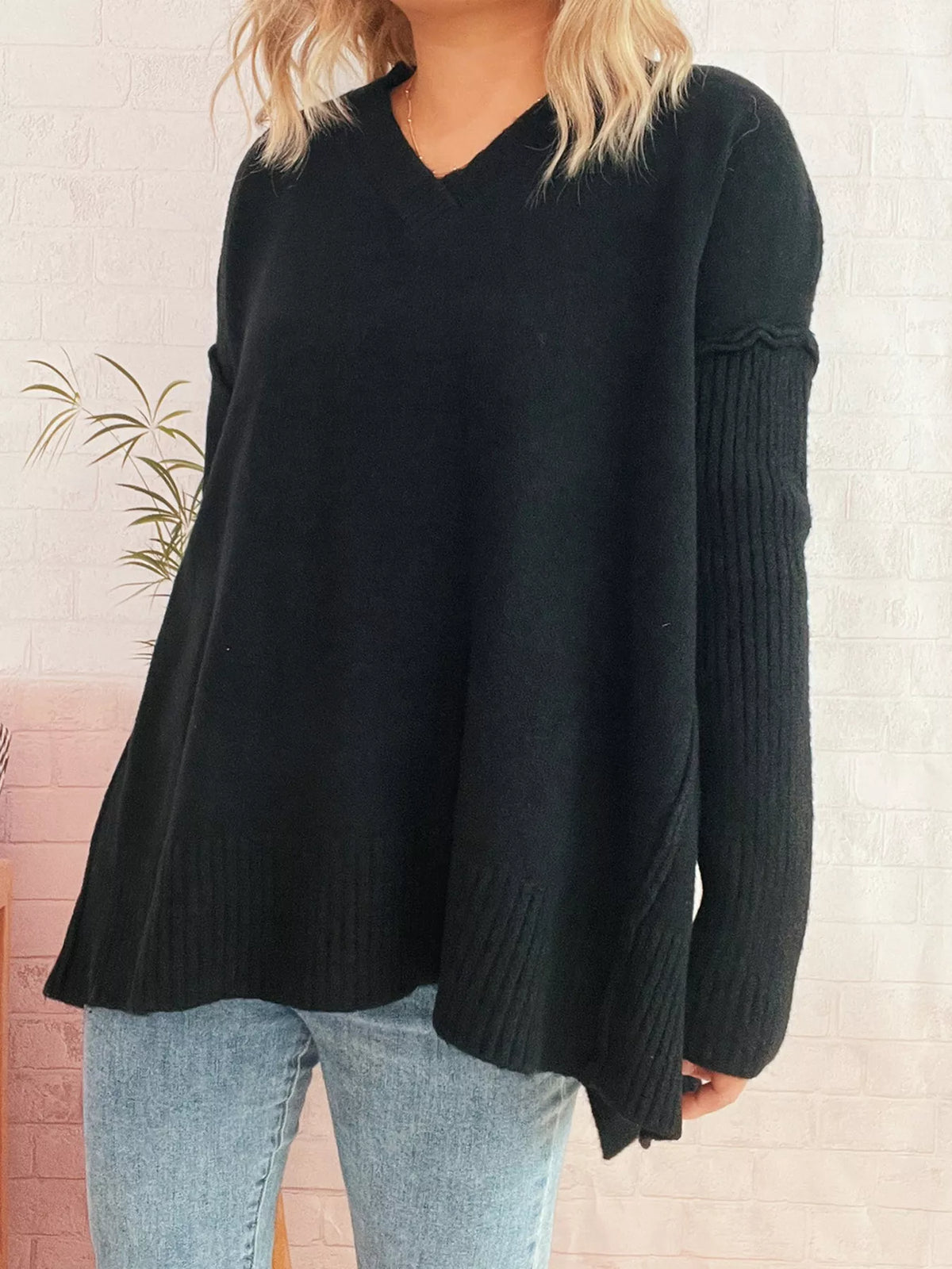 v neck dropped shoulder sweater texture detail