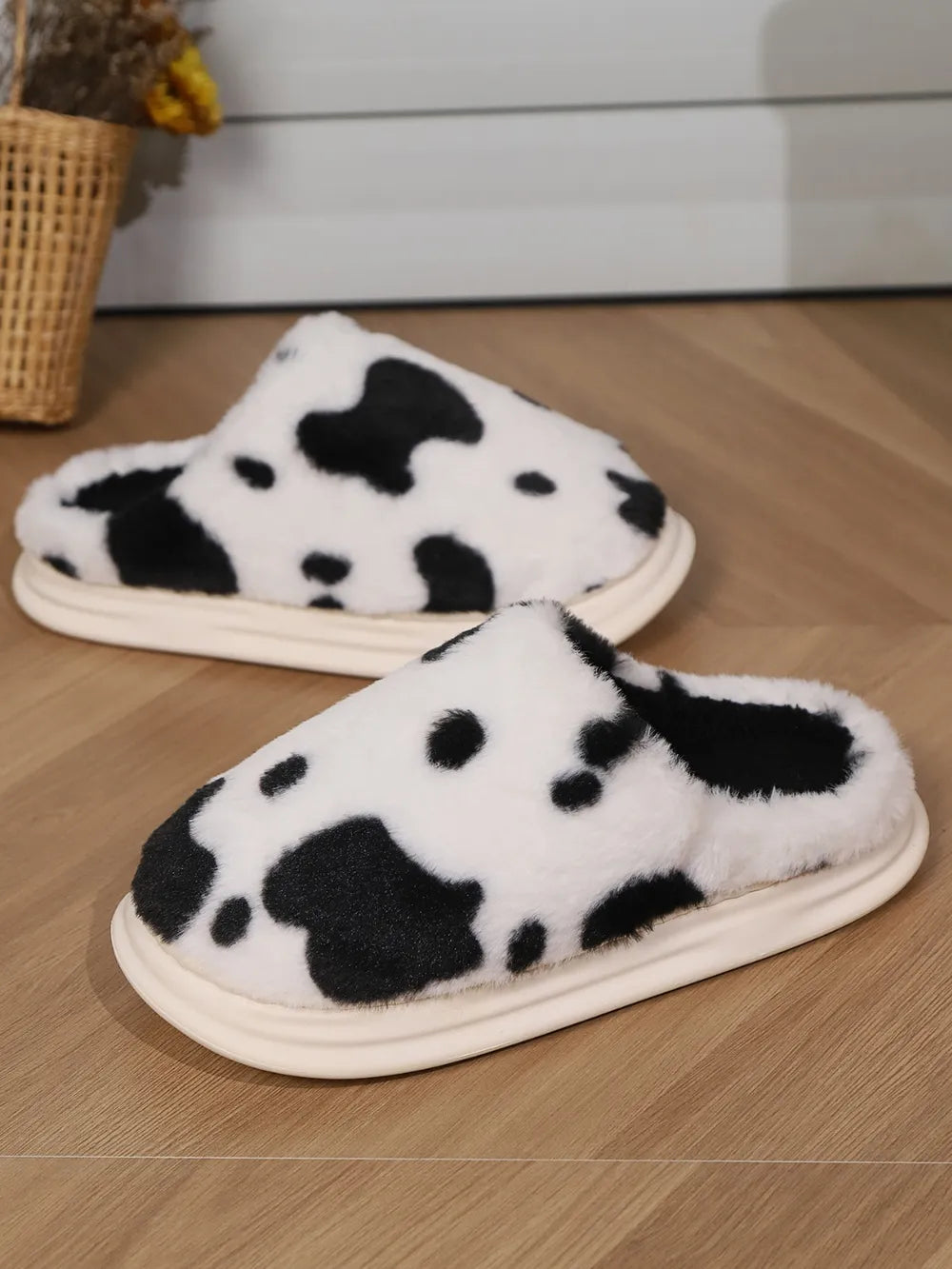 Animal Print Faux Fur Slippers - Fashorio