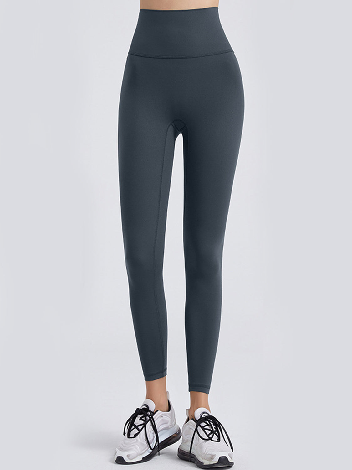 High waist leggings styled with tee