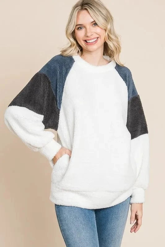 Culture Code Sweatshirts & Hoodies White / S Culture Code Color Block Faux Fur Raglan Sleeve Sweatshirt