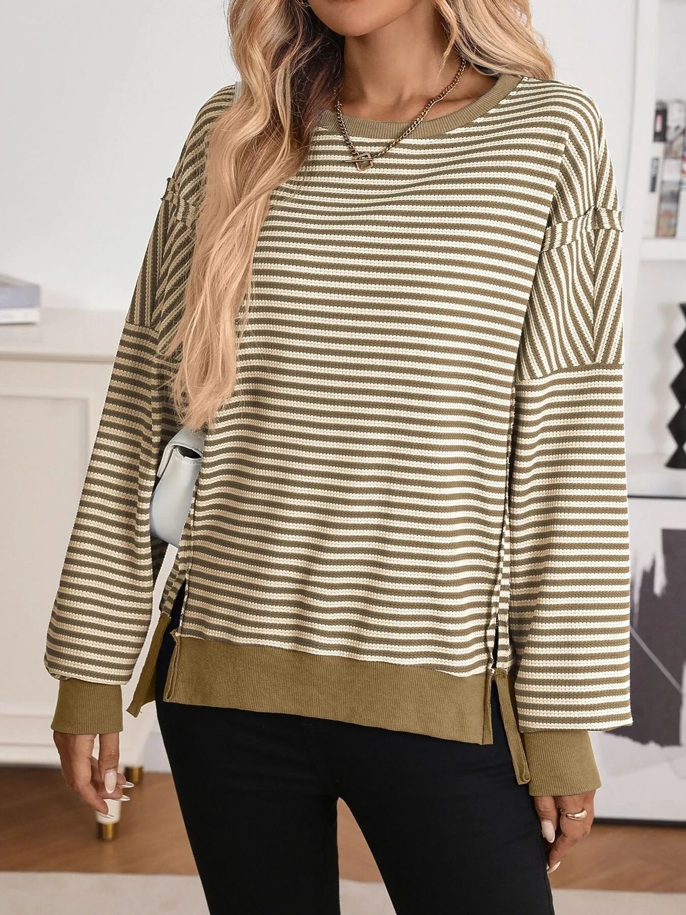 Exposed Seam Striped Contrast Sweatshirt Khaki - Fashorio