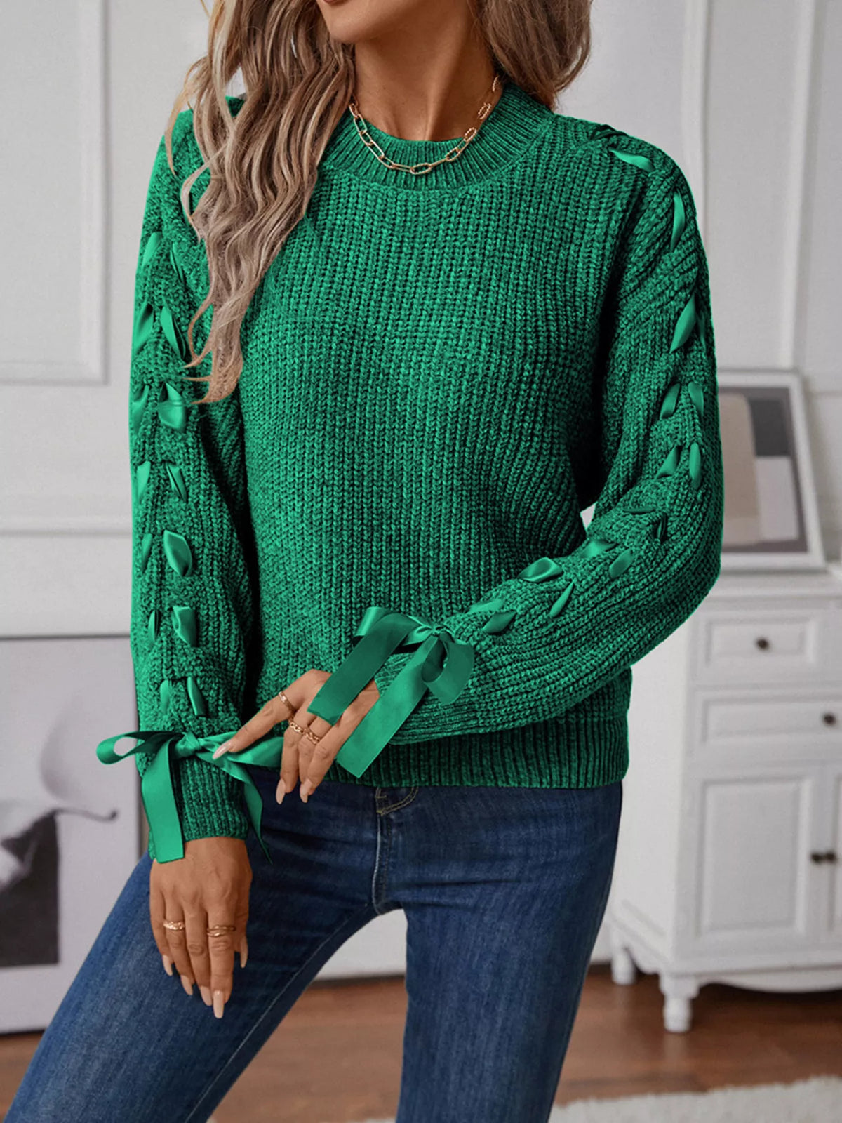 Ribbon tie sleeve round neck sweater, front view