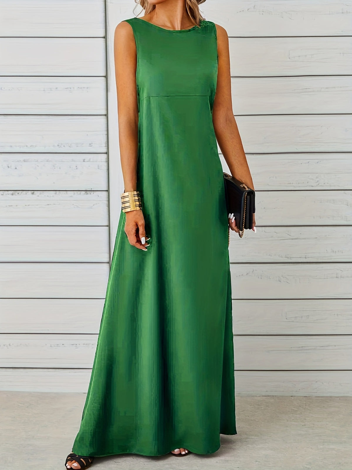 Color range of flowy maxi dress