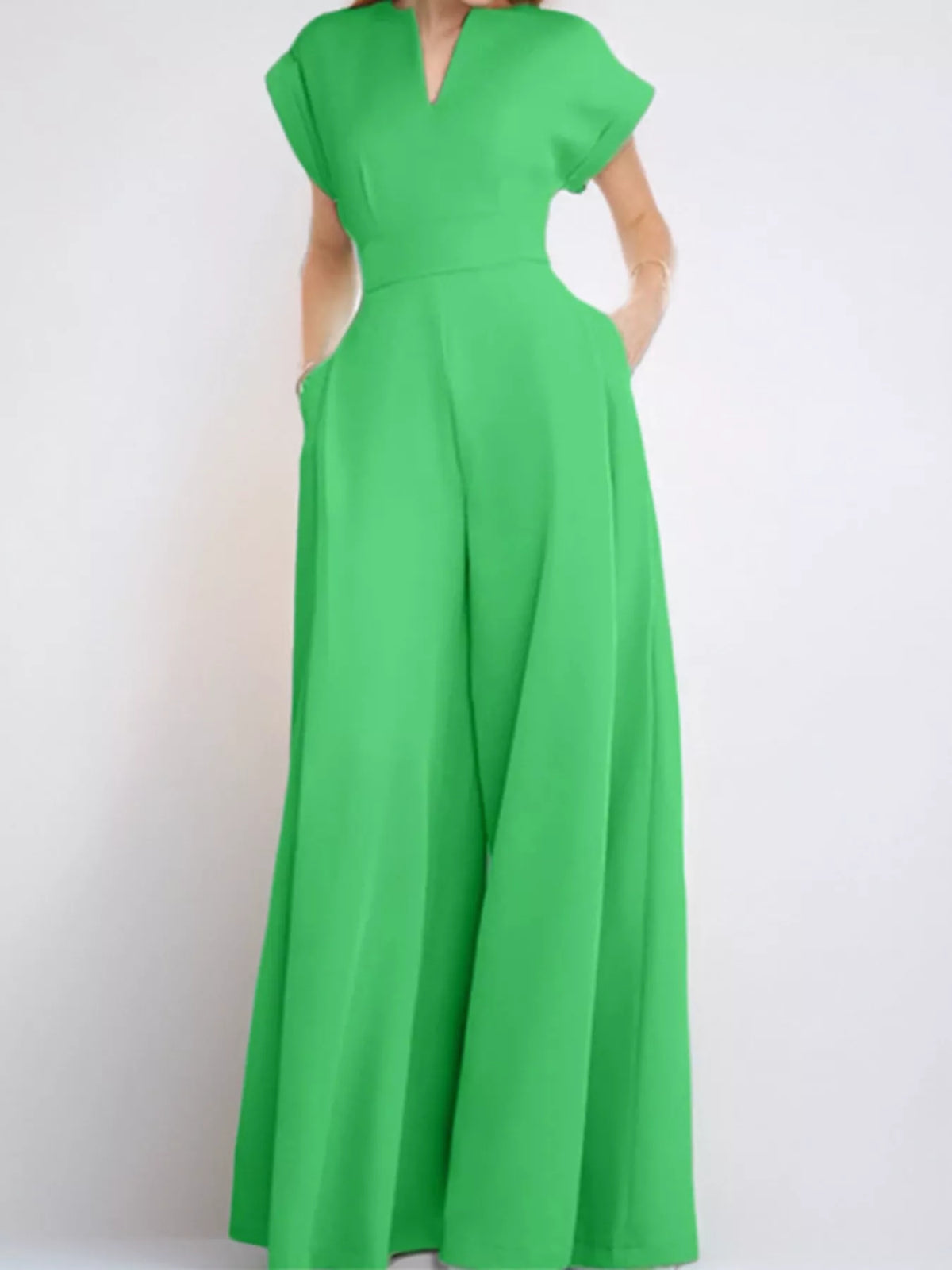 Sleeveless wide leg jumpsuit with pockets