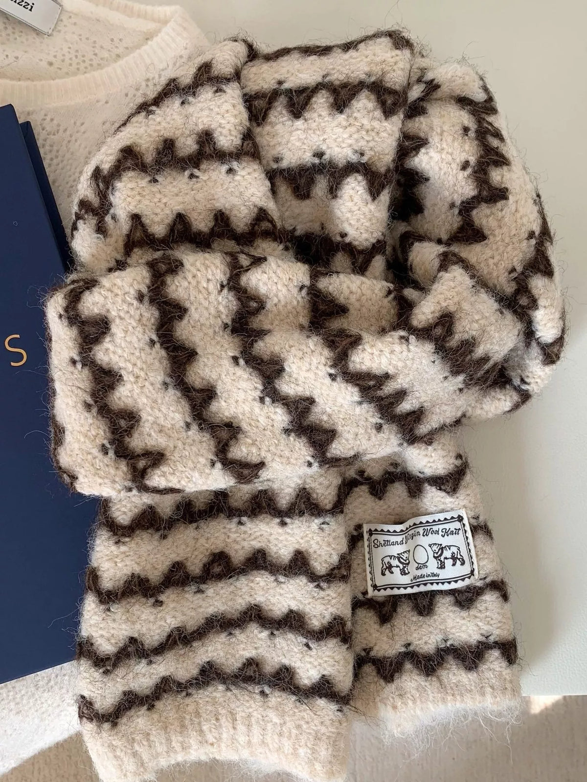 Wool knit scarf with vintage stitch pattern