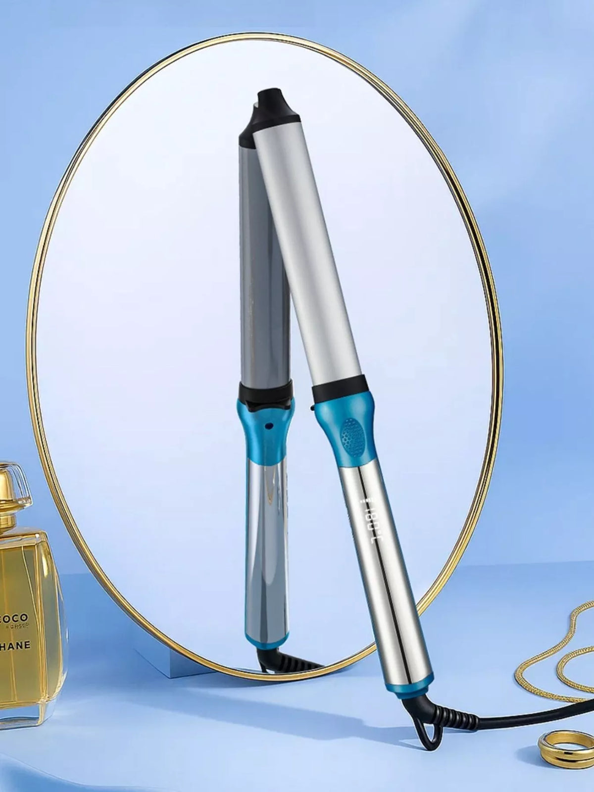 Curling iron creating loose waves