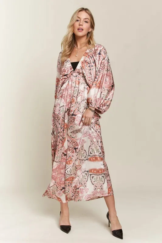 Floral Print V Neck Batwing Sleeve Dress in Blush side view