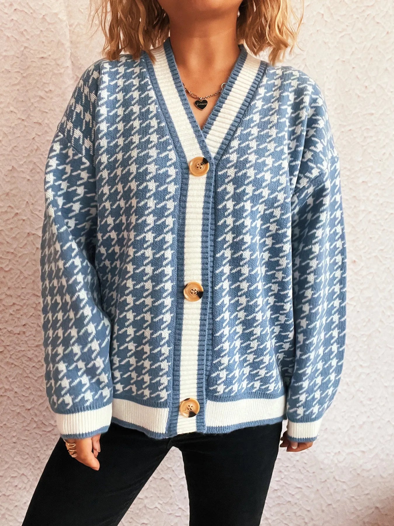 Houndstooth Pattern V-Neck Button-Up Cardigan - Fashorio
