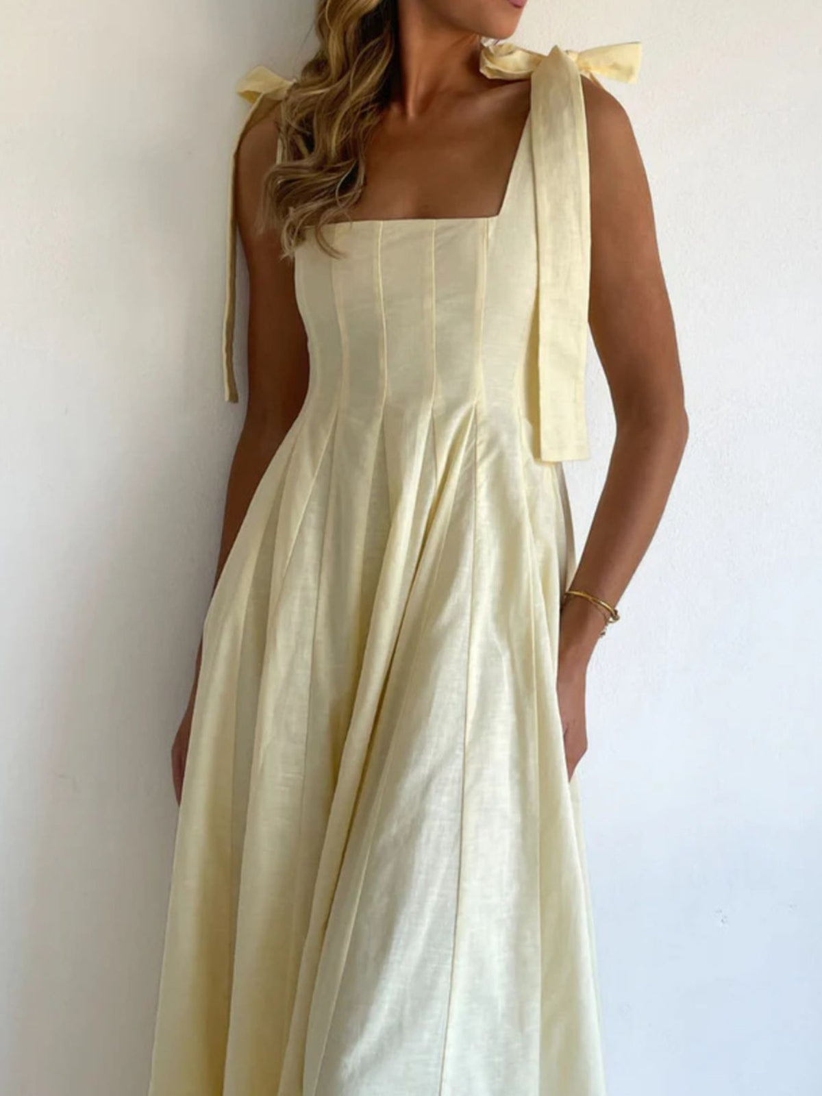Gradient tie shoulder maxi dress styled look