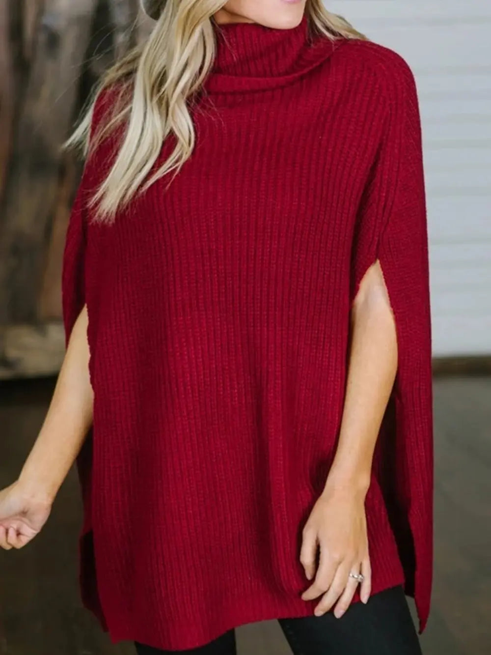 Turtleneck Slit Sweater - Fashorio