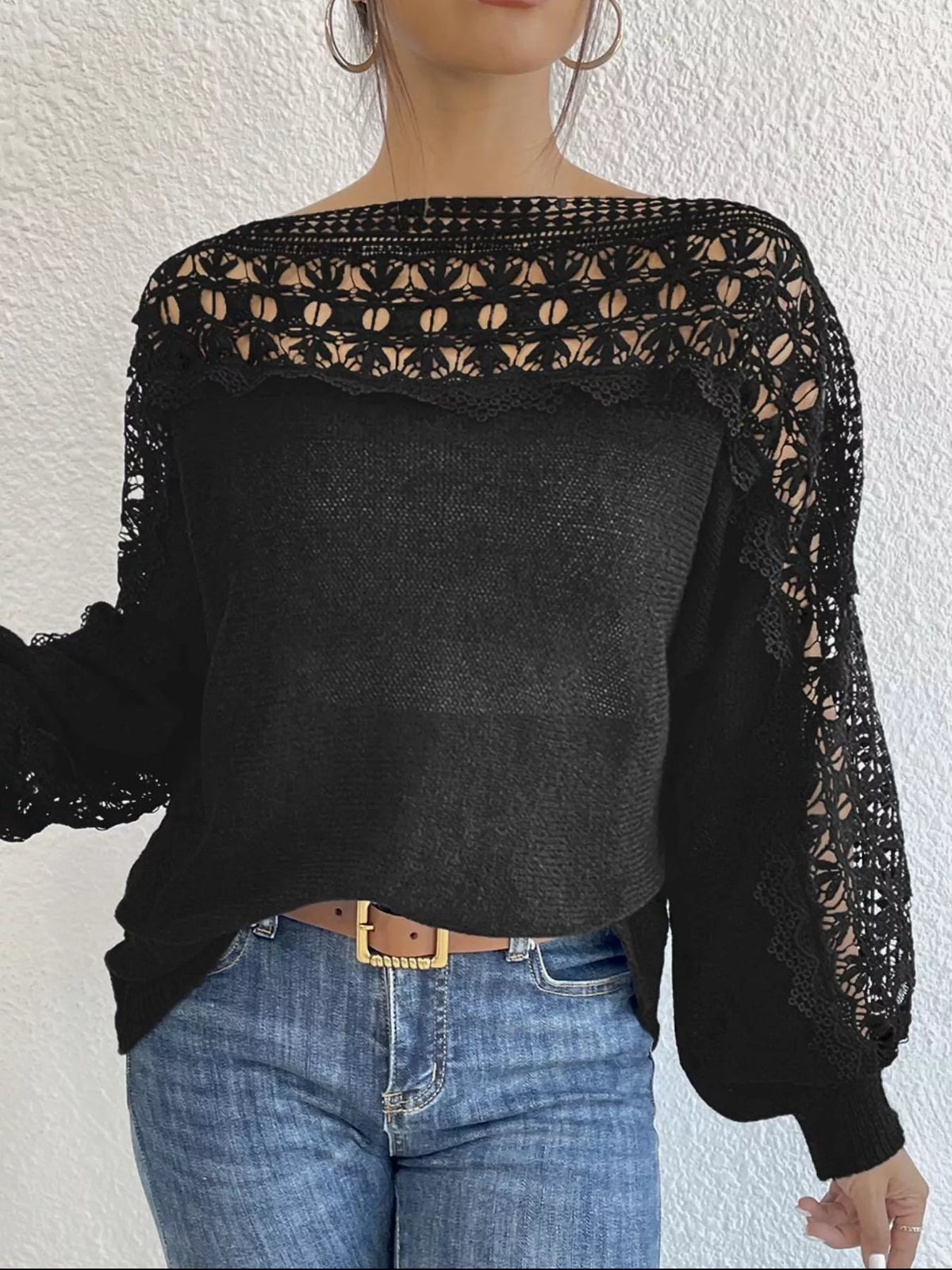 Long sleeve knit sweater sleeve detail