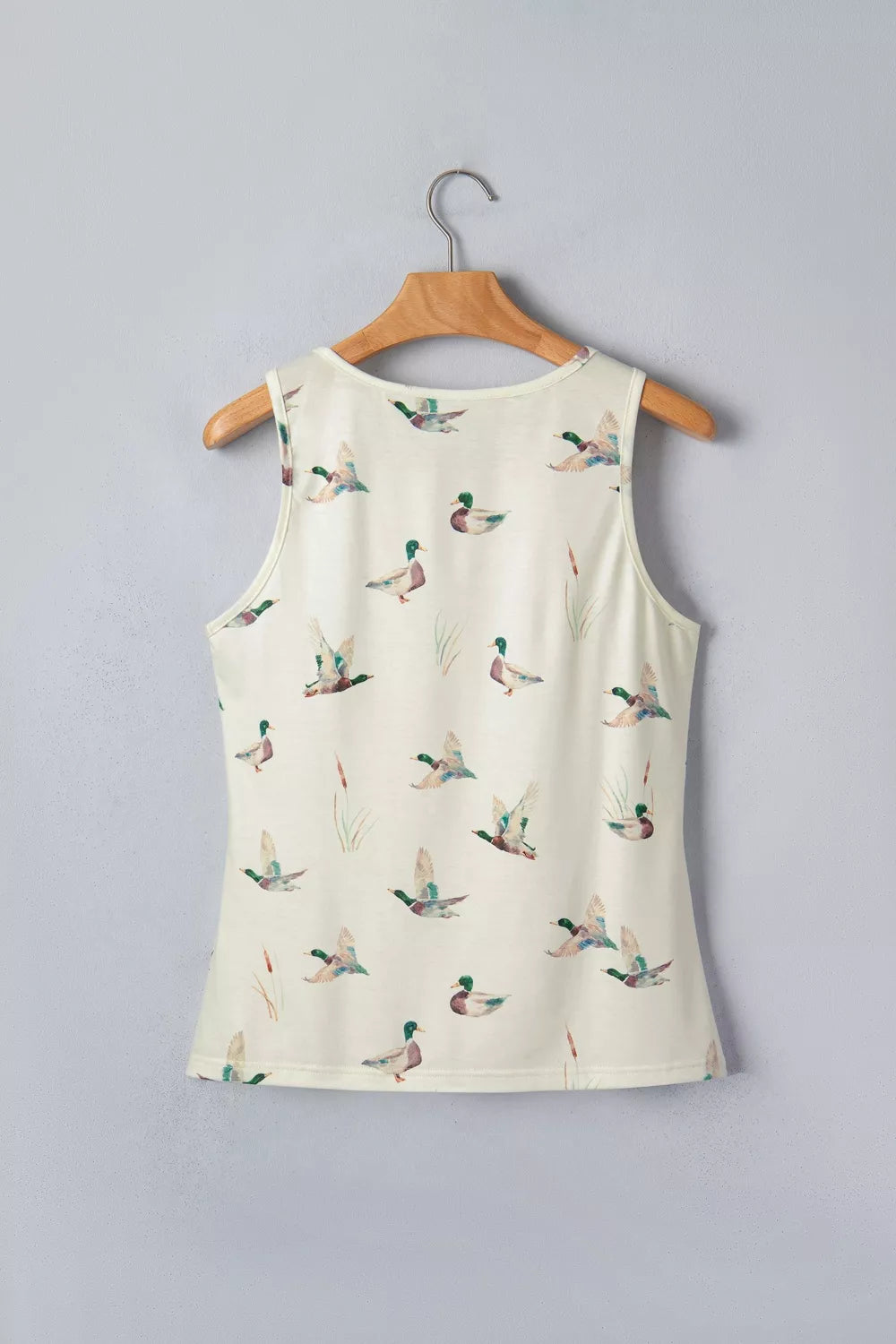 Neckline close up