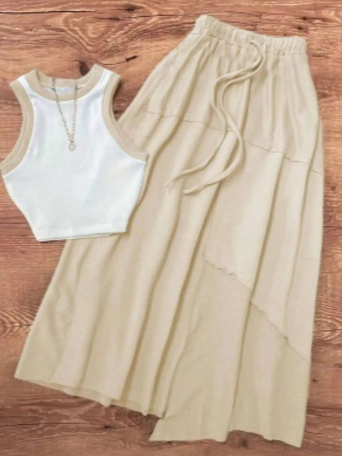 Contrast trim tank and drawstring waist skirt two piece set front view
