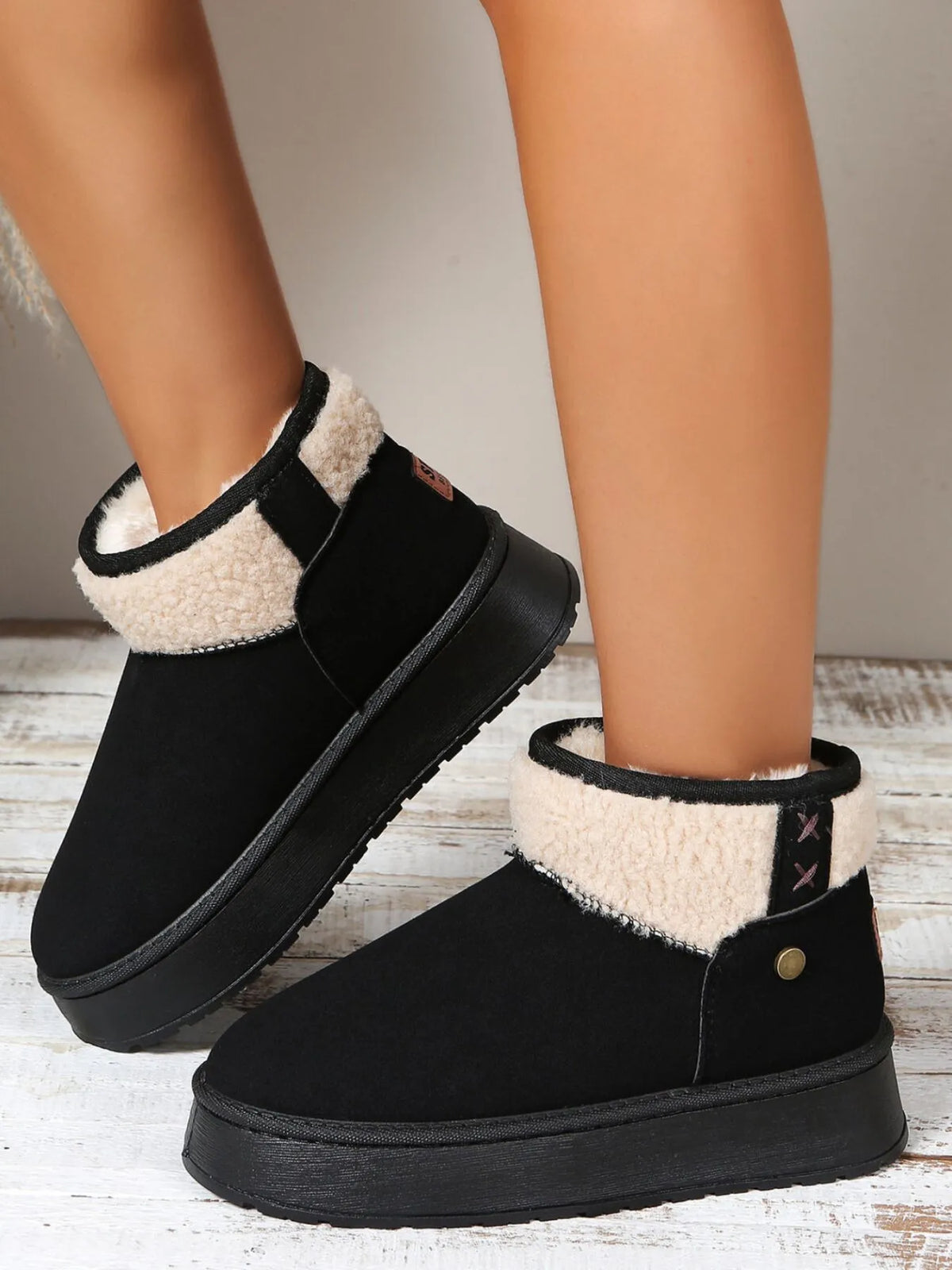 Sherpa lined platform winter boots back view