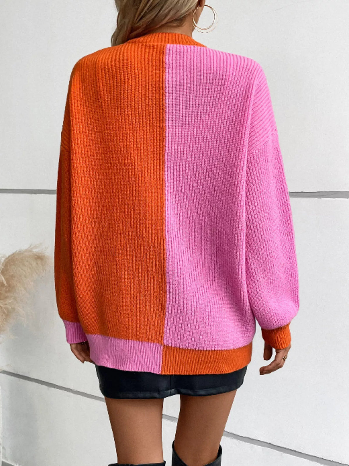 Color block cardigan over tee and leggings