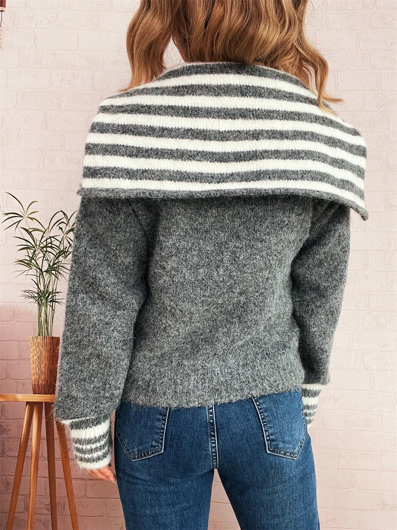 Striped Zip-Up Cardigan - Fashorio