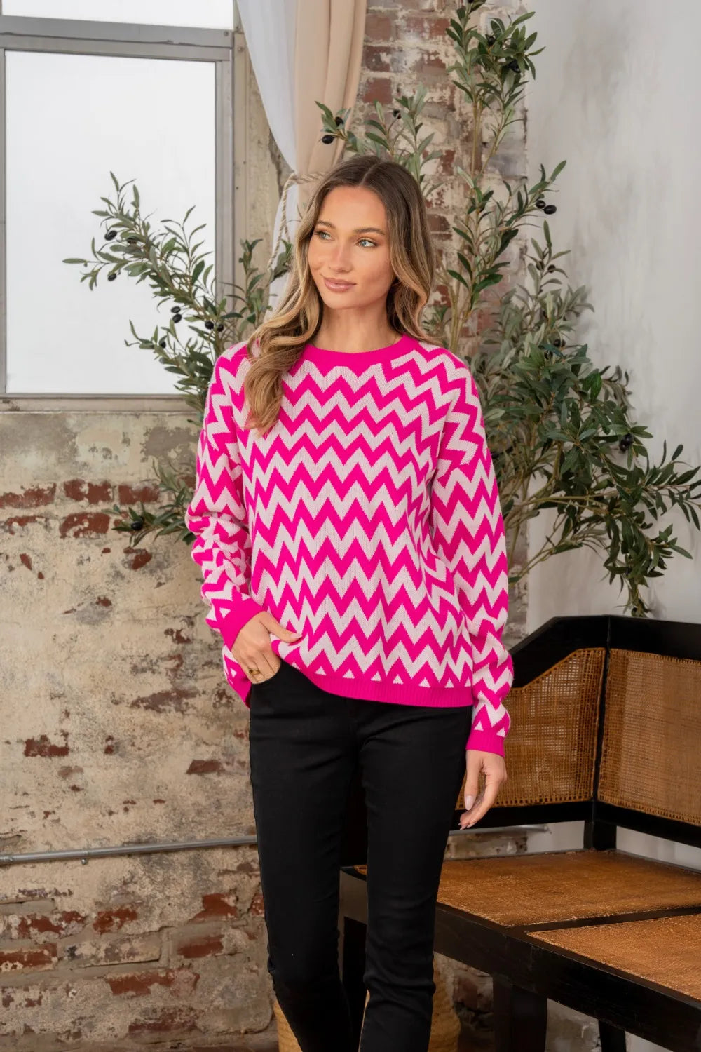 Wave Stripe Contrast Long Sleeve Sweater in Fuchsia and Ivory