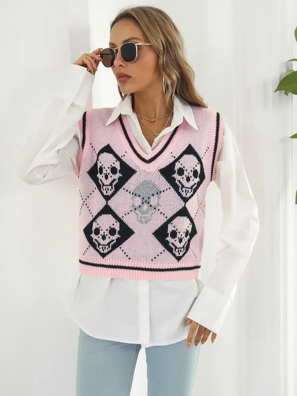 Skull Contrast V Neck Sweater Vest in Black and Blush styled look