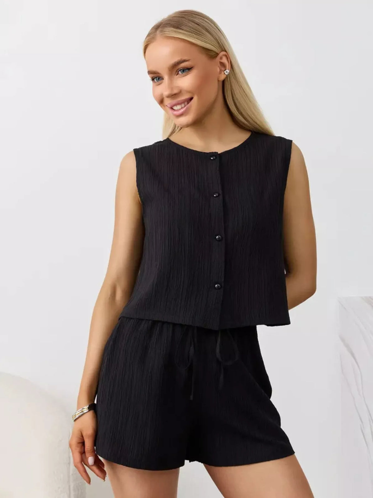 Textured tank set back view